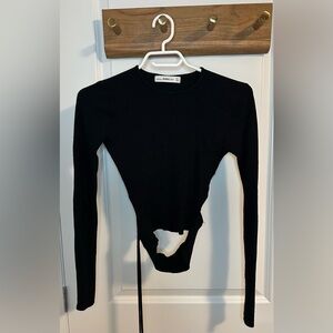 Zara Black Long Sleeve Cut Out Crop Top Size Small